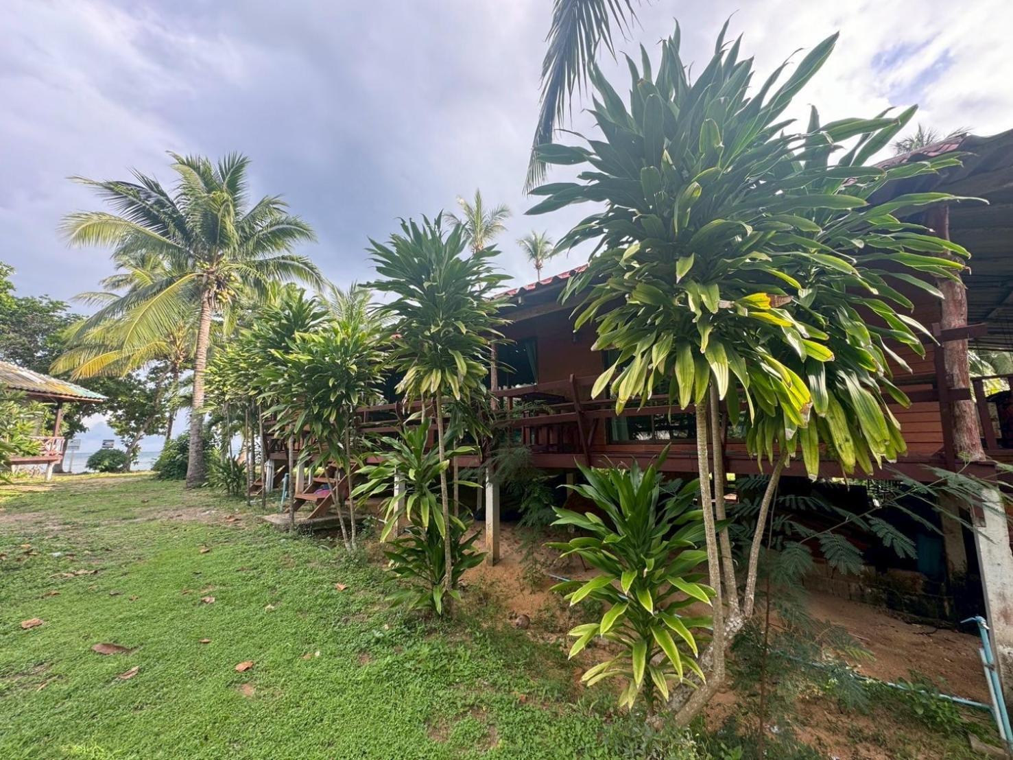 Libong Beach Resort Luaran gambar